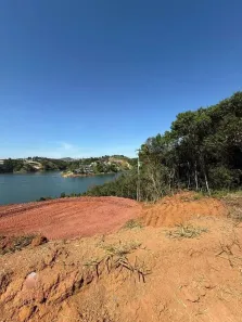 Lote/Terreno à venda, 857m² no Centro, Igaratá