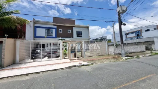 Sobrado com 3 Quartos para alugar, 176m² no Praia dos Amores, Balneário Camboriú
