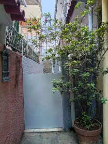 Casa com 2 Quartos para alugar, 50m² no Olaria, Rio de Janeiro