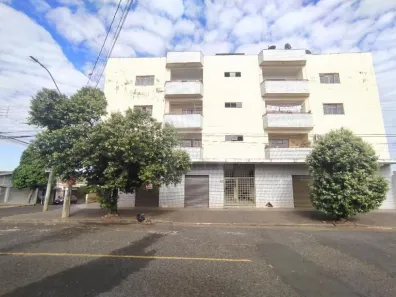 Ponto Comercial para alugar, 100m² no Daniel Fonseca, Uberlândia