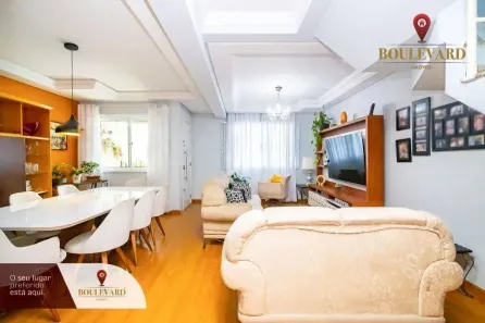 Sobrado com 3 Quartos à venda, 155m² no Uberaba, Curitiba