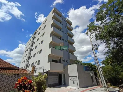 Apartamento com 2 Quartos para alugar, 60m² no Zona 07, Maringá
