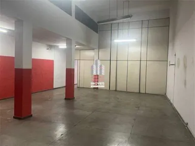 Ponto Comercial para alugar, 233m² no Carlos Prates, Belo Horizonte
