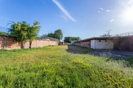 Galpão/Depósito/Armazém com 2 Quartos para alugar, 600m² no Farrapos, Porto Alegre