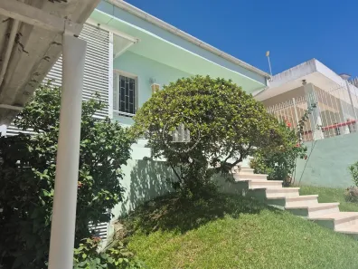 Casa com 3 Quartos à venda, 169m² no Capoeiras, Florianópolis