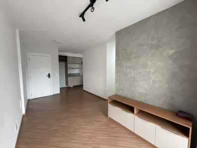 Apartamento com 3 Quartos para alugar, 55m² no Lapa, São Paulo