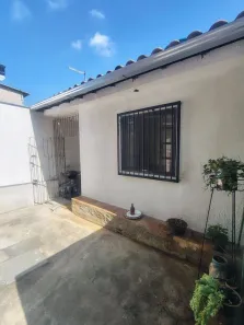 Casa com 1 Quarto para alugar, 50m² no Rio Branco, Belo Horizonte