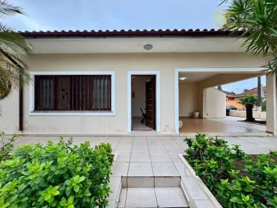 Casa com 3 Quartos à venda, 231m² no Jardim Imperador, Peruíbe