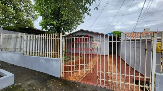 Casa com 3 Quartos para alugar, 100m² no Conjunto Parigot de Souza 3, Londrina