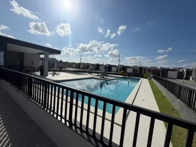 Casa de Condomínio com 3 Quartos para alugar, 220m² no Registro, Feira de Santana