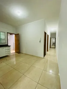 Casa com 3 Quartos para alugar, 150m² no Residencial Araguaia, Anápolis