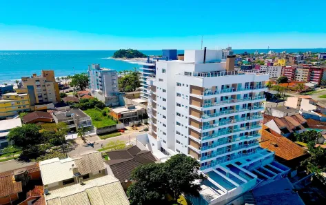 Apartamento com 3 Quartos à venda, 196m² no Centro, Guaratuba
