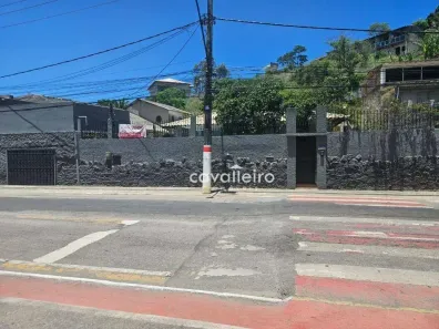 Imóvel Comercial com 5 Quartos à venda, 355m² no Araçatiba, Maricá