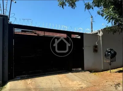Casa com 2 Quartos à venda, 79m² no Jardim Colúmbia, Campo Grande