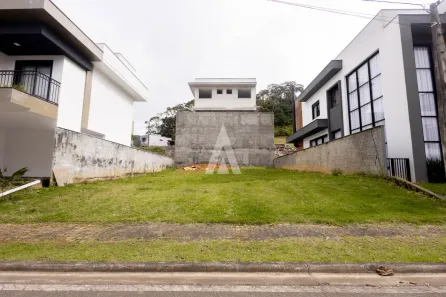 Lote/Terreno à venda, 240m² no Vila Nova, Joinville