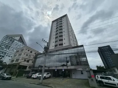 Apartamento com 3 Quartos para alugar, 102m² no Centro, Joinville