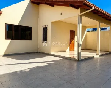 Casa com 5 Quartos para alugar, 200m² no Pagani, Palhoça