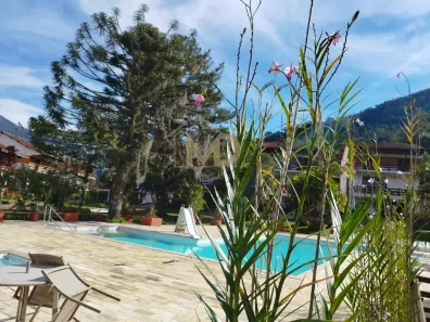 Casa de Condomínio com 4 Quartos à venda, 320m² no Carlos Guinle, Teresópolis