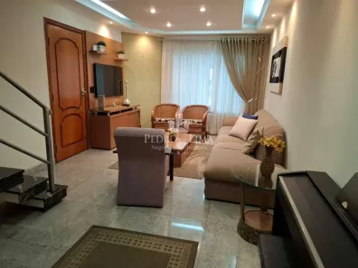 Sobrado com 3 Quartos à venda, 216m² no Jardim Textil, São Paulo