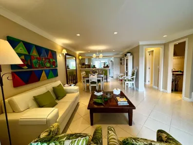 Casa de Condomínio com 4 Quartos à venda, 220m² no Marina, Xangri-lá
