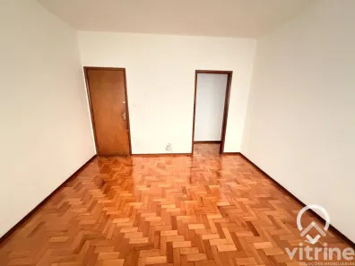 Apartamento com 2 Quartos para alugar, 83m² no Centro, Nova Friburgo