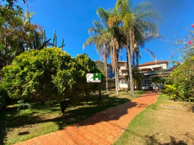 Casa com 4 Quartos à venda, 250m² no Jardim Canadá, Nova Lima