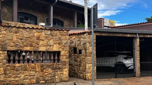Sobrado com 3 Quartos à venda, 259m² no Jardim Santa Genebra, Campinas