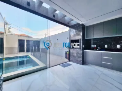 Casa de Condomínio com 3 Quartos à venda, 130m² no Recreio dos Bandeirantes, Rio de Janeiro
