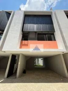 Casa de Condomínio com 3 Quartos à venda, 225m² no Vila Madalena, São Paulo