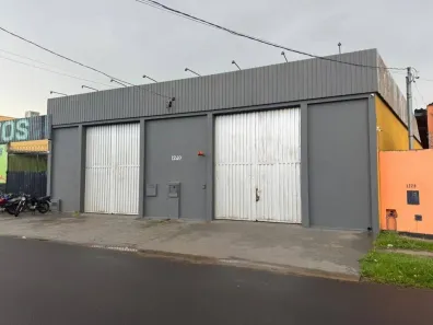 Galpão/Depósito/Armazém para alugar, 700m² no Dom Eduardo, Uberaba