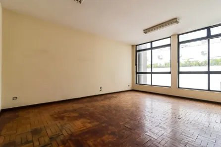 Ponto Comercial para alugar, 32m² no Liberdade, São Paulo