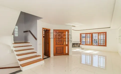 Sobrado com 3 Quartos à venda, 315m² no Chácara das Pedras, Porto Alegre