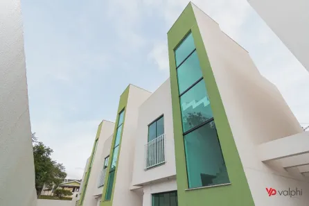 Sobrado com 2 Quartos à venda, 83m² no Santa Felicidade, Curitiba