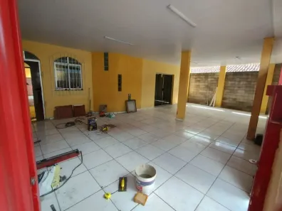 Sobrado com 4 Quartos para alugar, 250m² no Marambaia, Belém