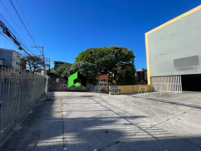 Galpão/Depósito/Armazém para alugar, 1100m² no Boca do Rio, Salvador