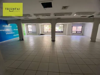 Ponto Comercial para alugar, 900m² no Centro, Londrina