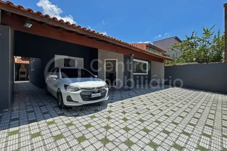 Casa com 3 Quartos à venda, 170m² no Balneario Arpoador, Peruíbe