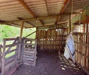 Fazenda/Sítio com 2 Quartos à venda, 50m² no São Carlos, Pouso Alegre