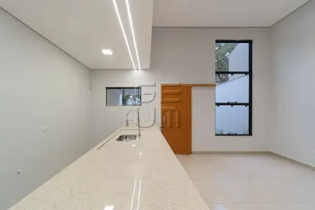 Casa com 3 Quartos à venda, 127m² no Bandeirantes, Londrina
