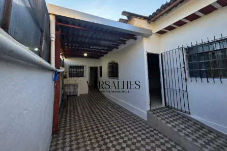 Casa com 2 Quartos à venda, 360m² no Santa Cruz, Belo Horizonte