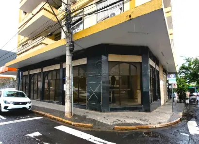 Ponto Comercial para alugar, 216m² no Centro, São José do Rio Preto