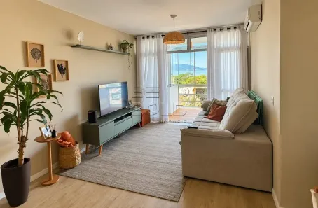 Apartamento com 3 Quartos à venda, 97m² no Coqueiros, Florianópolis