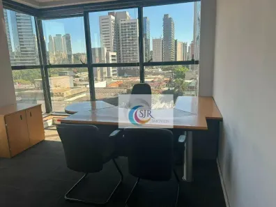 Sala Comercial para alugar, 182m² no Vila Olímpia, São Paulo
