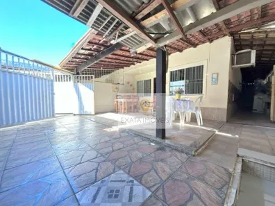 Casa com 2 Quartos à venda, 115m² no Jardim Mariléa, Rio das Ostras