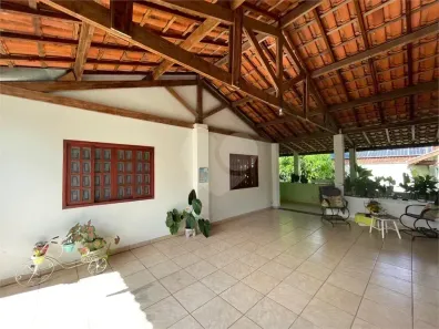 Fazenda/Sítio com 3 Quartos à venda, 294m² no Estância Lago Azul (Ártemis), Piracicaba