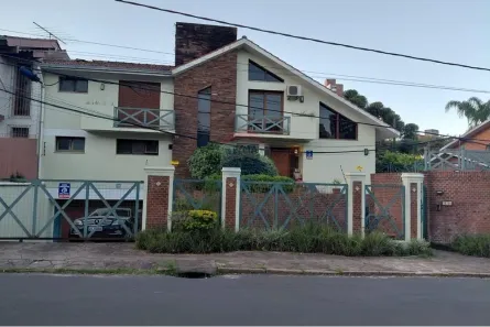 Casa com 4 Quartos à venda, 239m² no Boa Vista, Porto Alegre