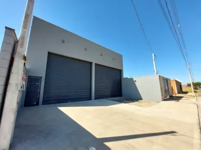 Galpão/Depósito/Armazém para alugar, 250m² no Jardim das Orquídeas, Americana