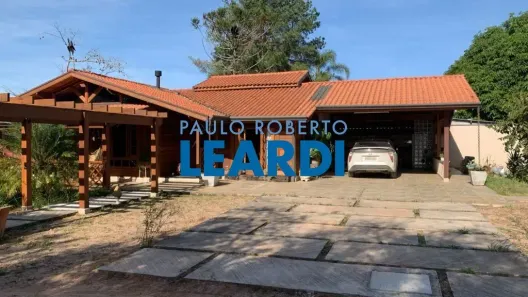 Fazenda/Sítio com 2 Quartos à venda, 250m² no Taboão, Mogi das Cruzes