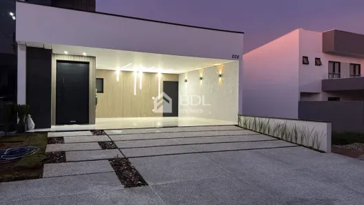 Casa de Condomínio com 3 Quartos à venda, 185m² no Cascata, Paulínia