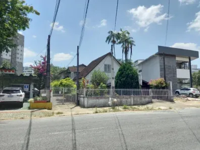 Lote/Terreno à venda, 497m² no Atiradores, Joinville